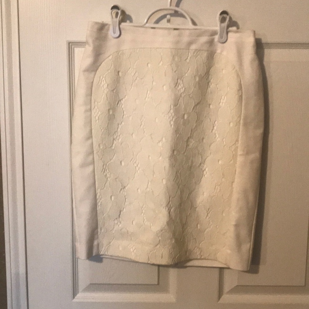 White pencil skirt